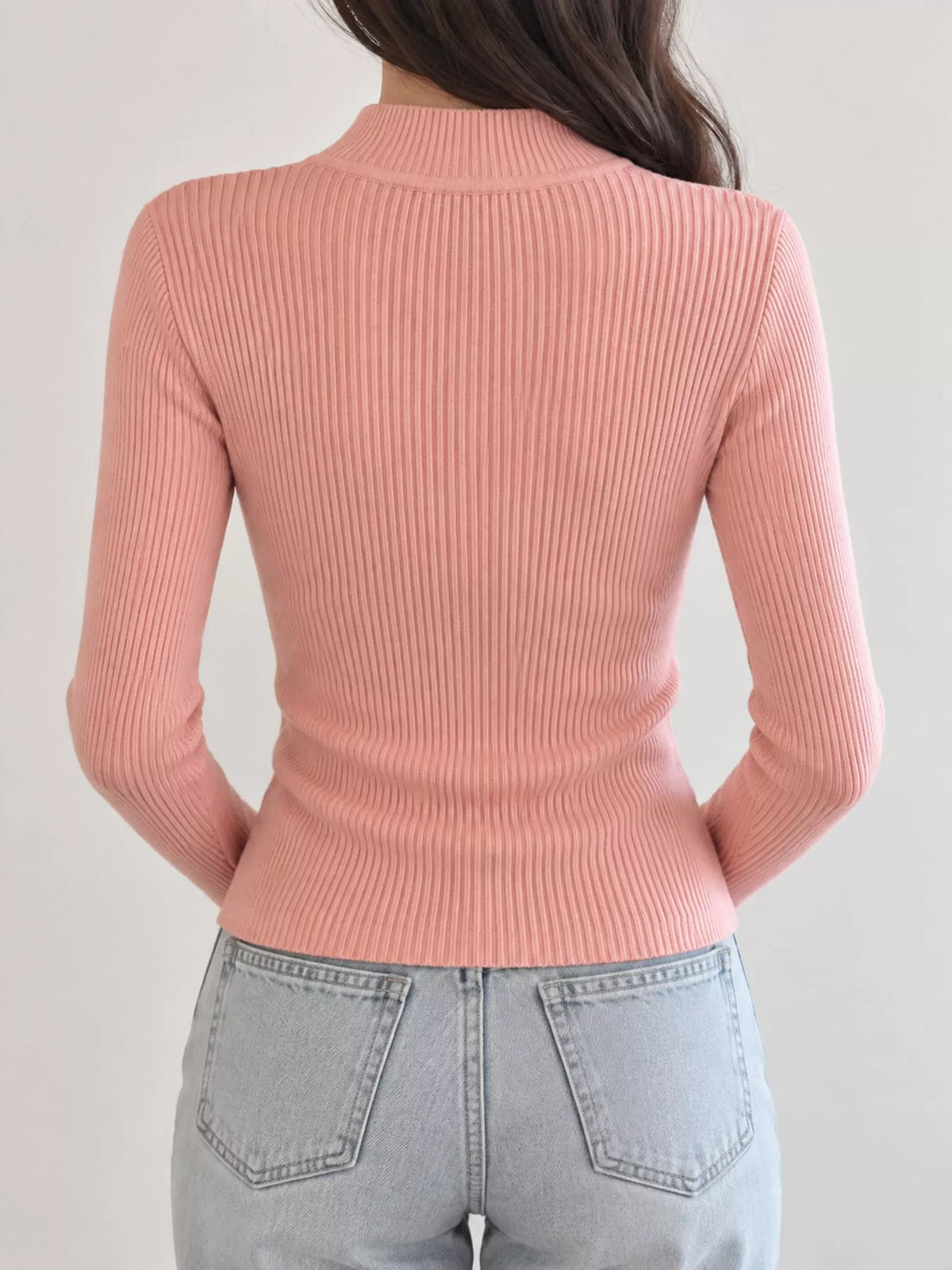 Elegant Slim-Fit Ribbed Mock Neck Knit Top