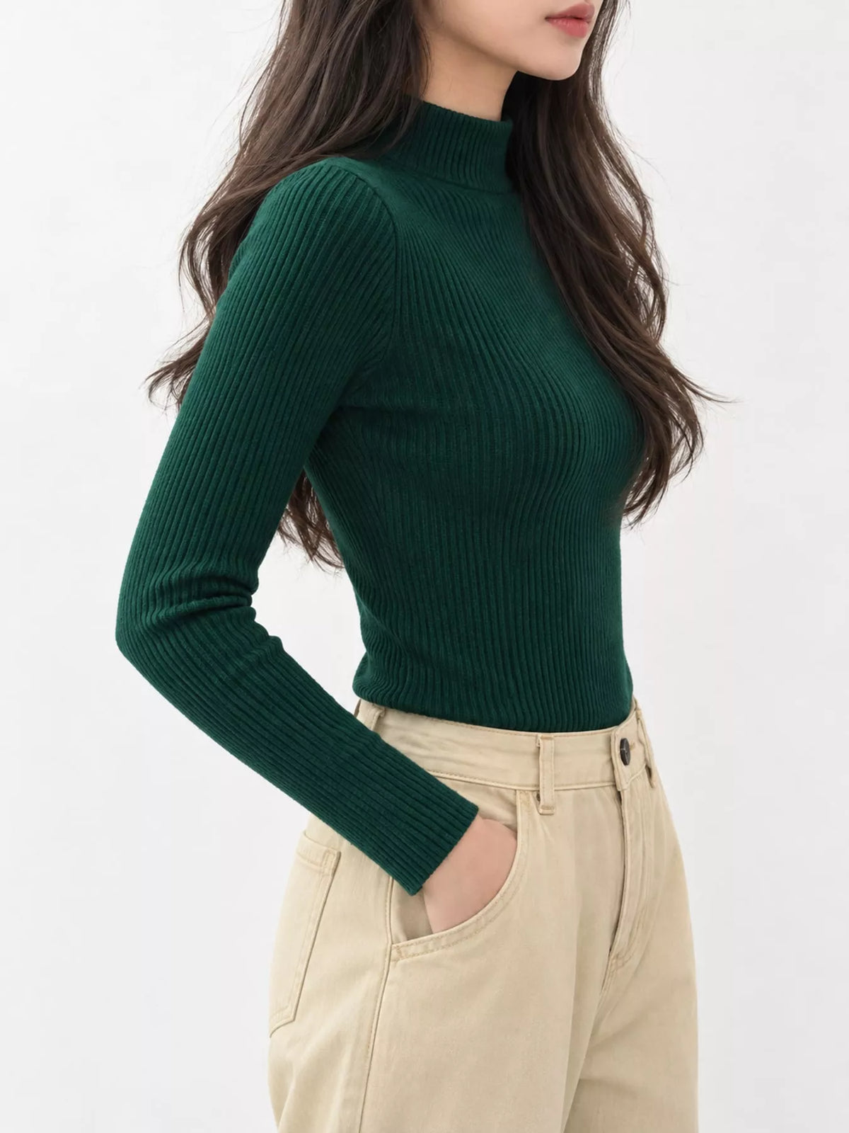 Elegant Slim-Fit Ribbed Mock Neck Knit Top