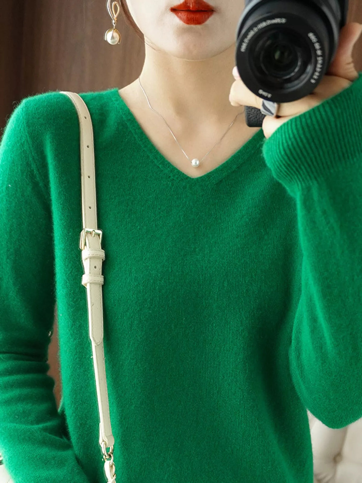 Elegant V-Neck Long Sleeve Soft Knit Top