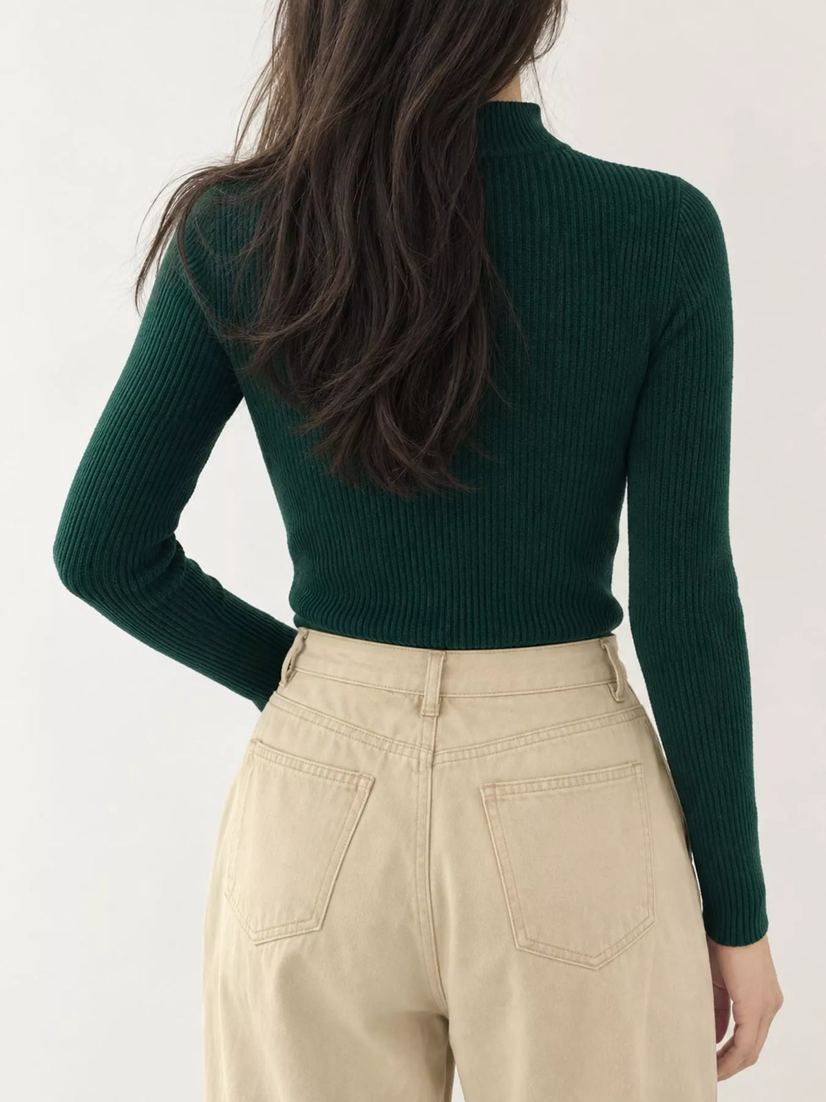 Elegant Slim-Fit Ribbed Mock Neck Knit Top