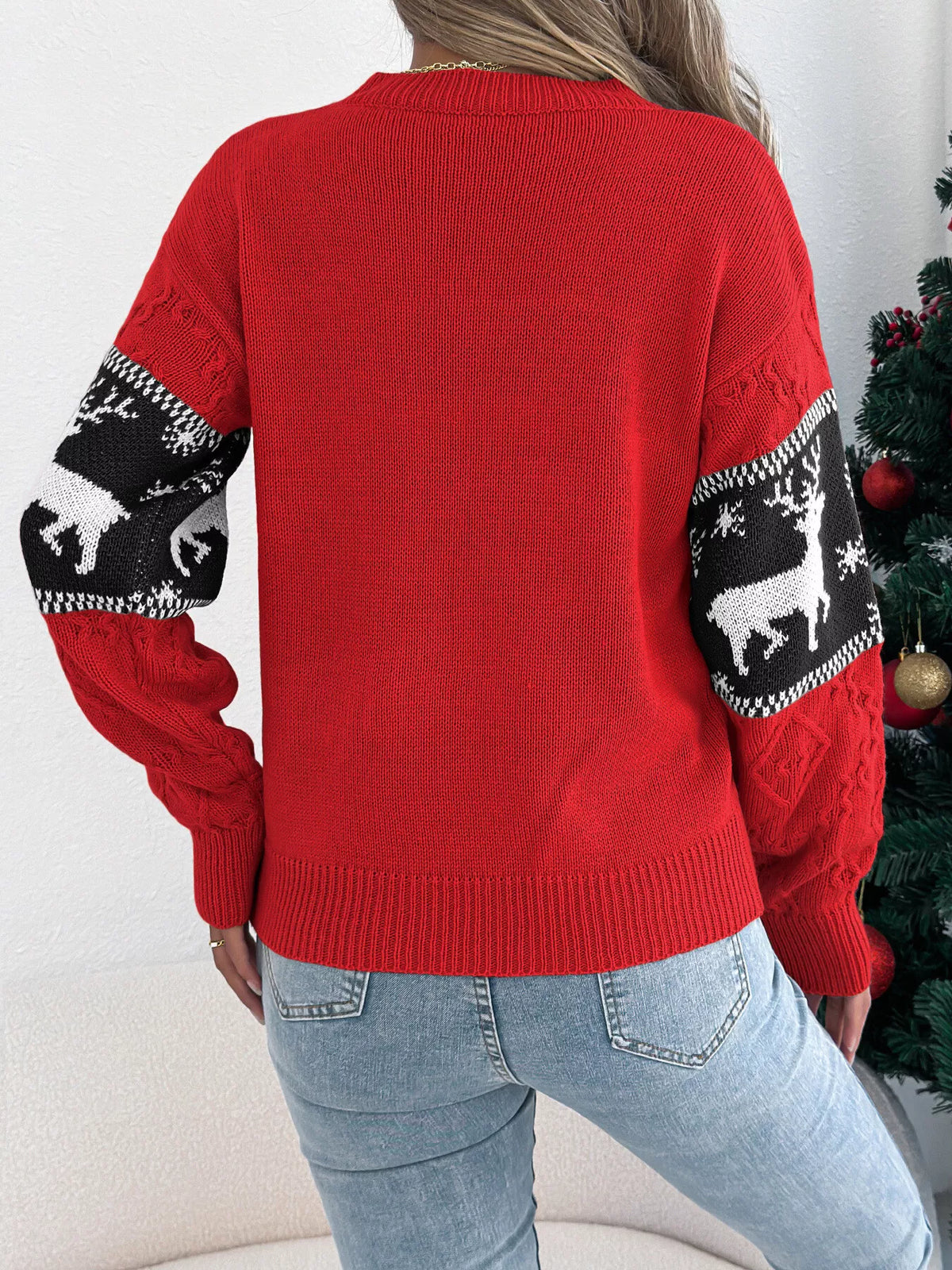 Reindeer Pattern Christmas Sweater