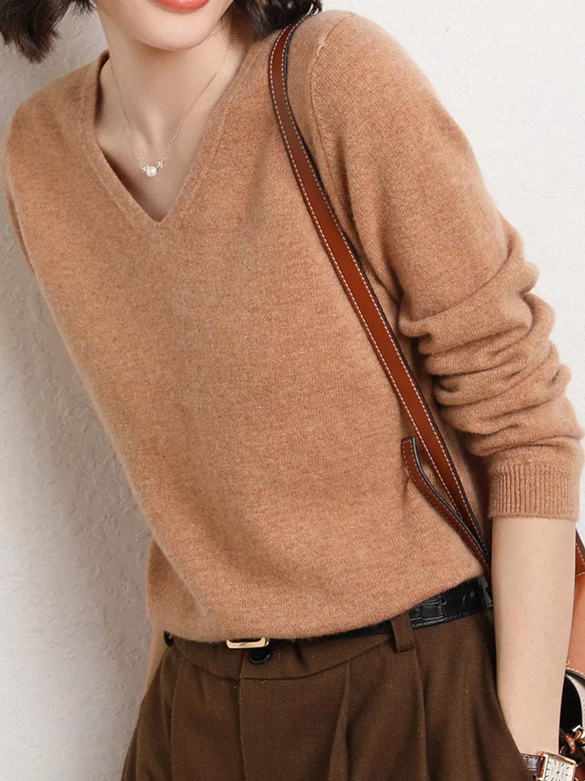 Elegant V-Neck Long Sleeve Soft Knit Top